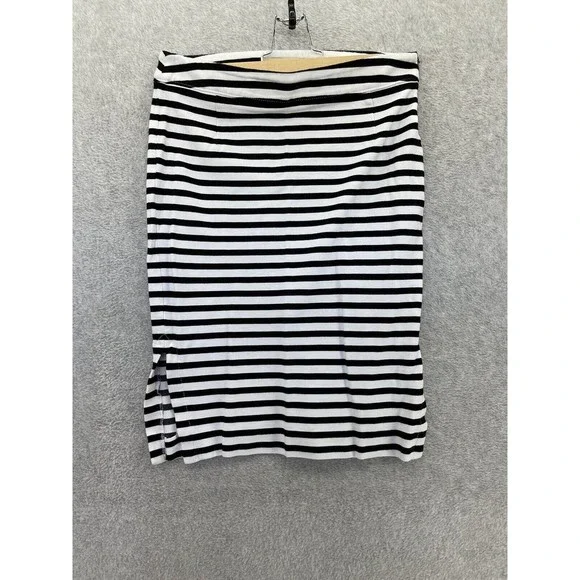 Banana Republic Women's Skirt Striped Side Slit Pull On Size 4 Black White - Picture 1 of 9